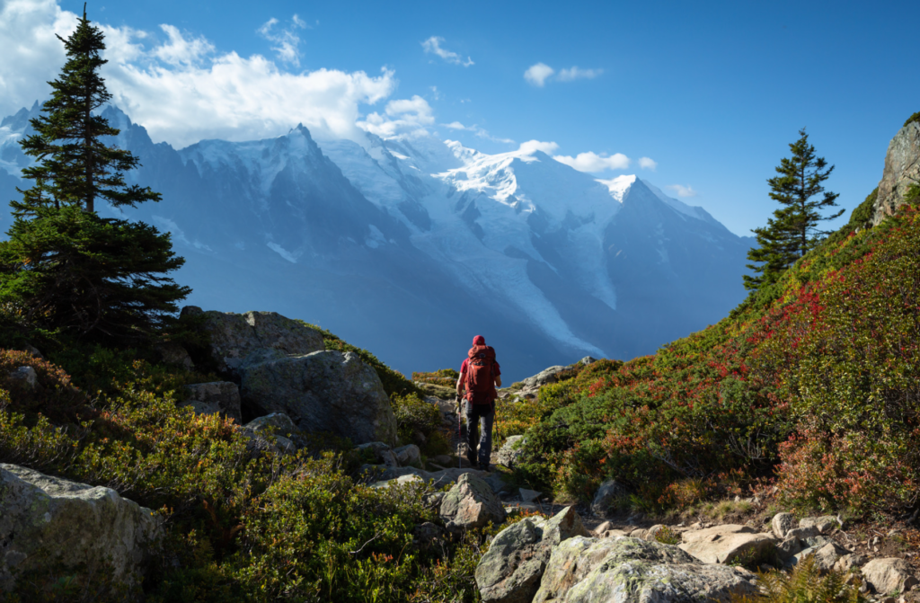 Alors que vous prenez le temps d'apprécier la beauté de la nature qui vous entoure, votre balise veille sur vous, prête à agir si le besoin s'en fait sentir.